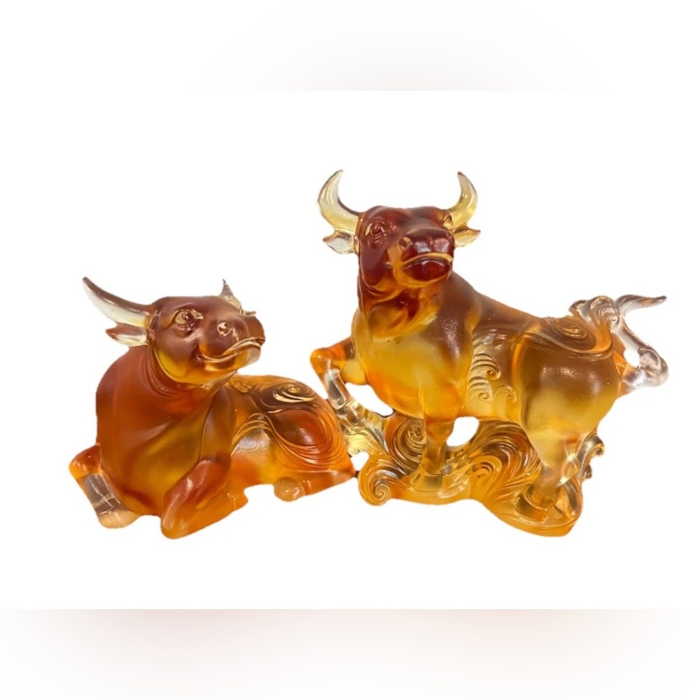 LIULIGONGFANG Amber Crystal Glass Bull Ox Figurines Set Signed Numbered w/Box